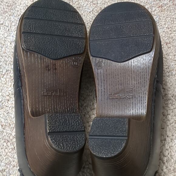 Dansko Women's Mavis Black Leather Dress Clog Pump size 40 - Picture 8 of 9